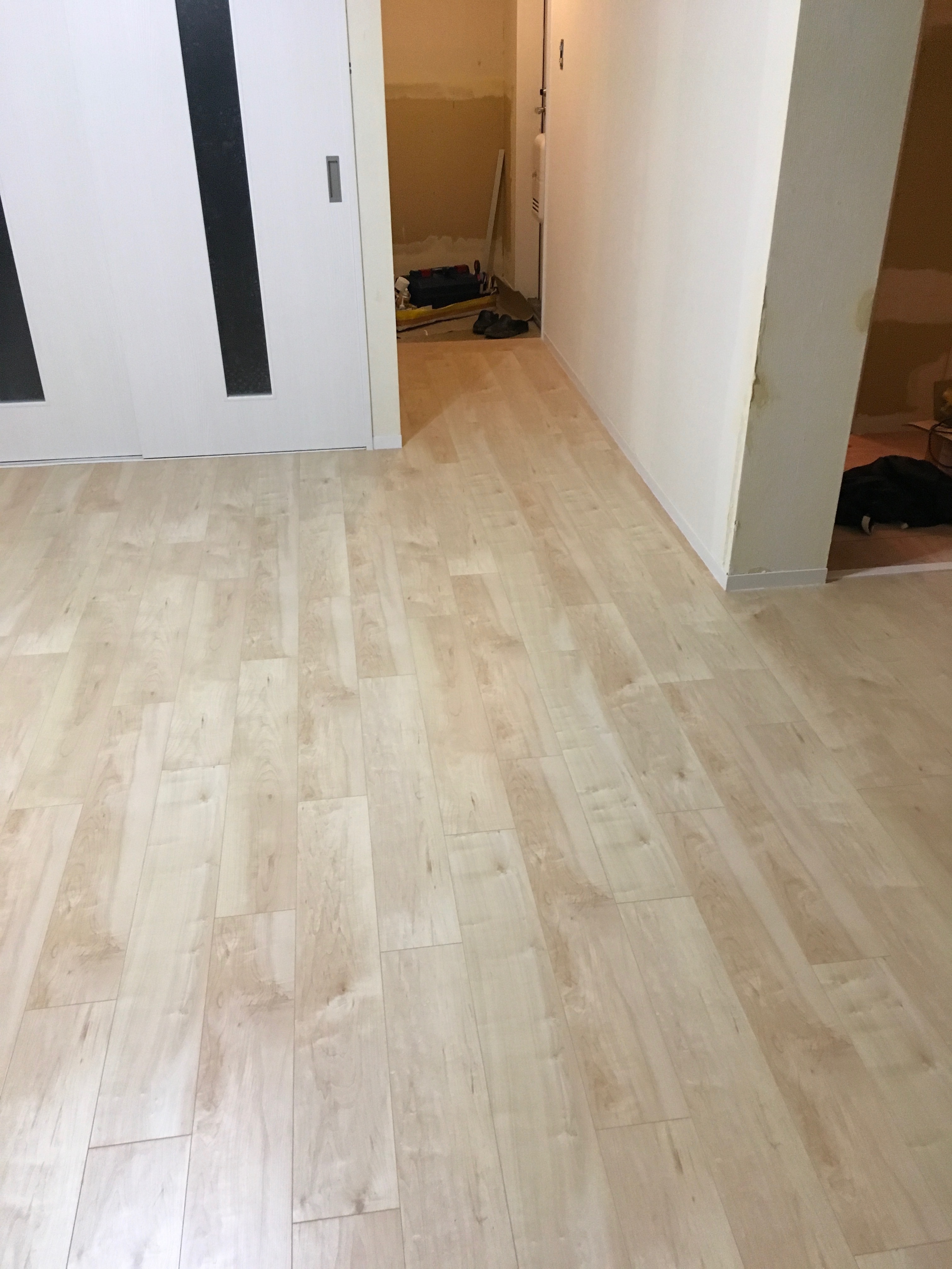 リビングから廊下完成1