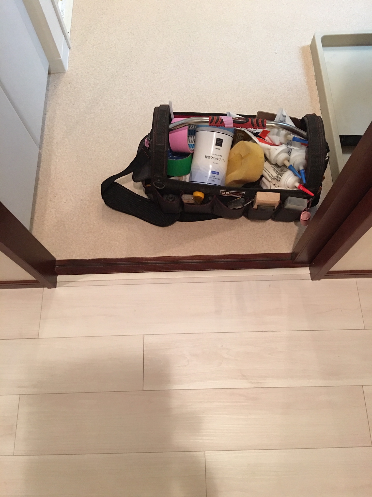 風呂入口施工後