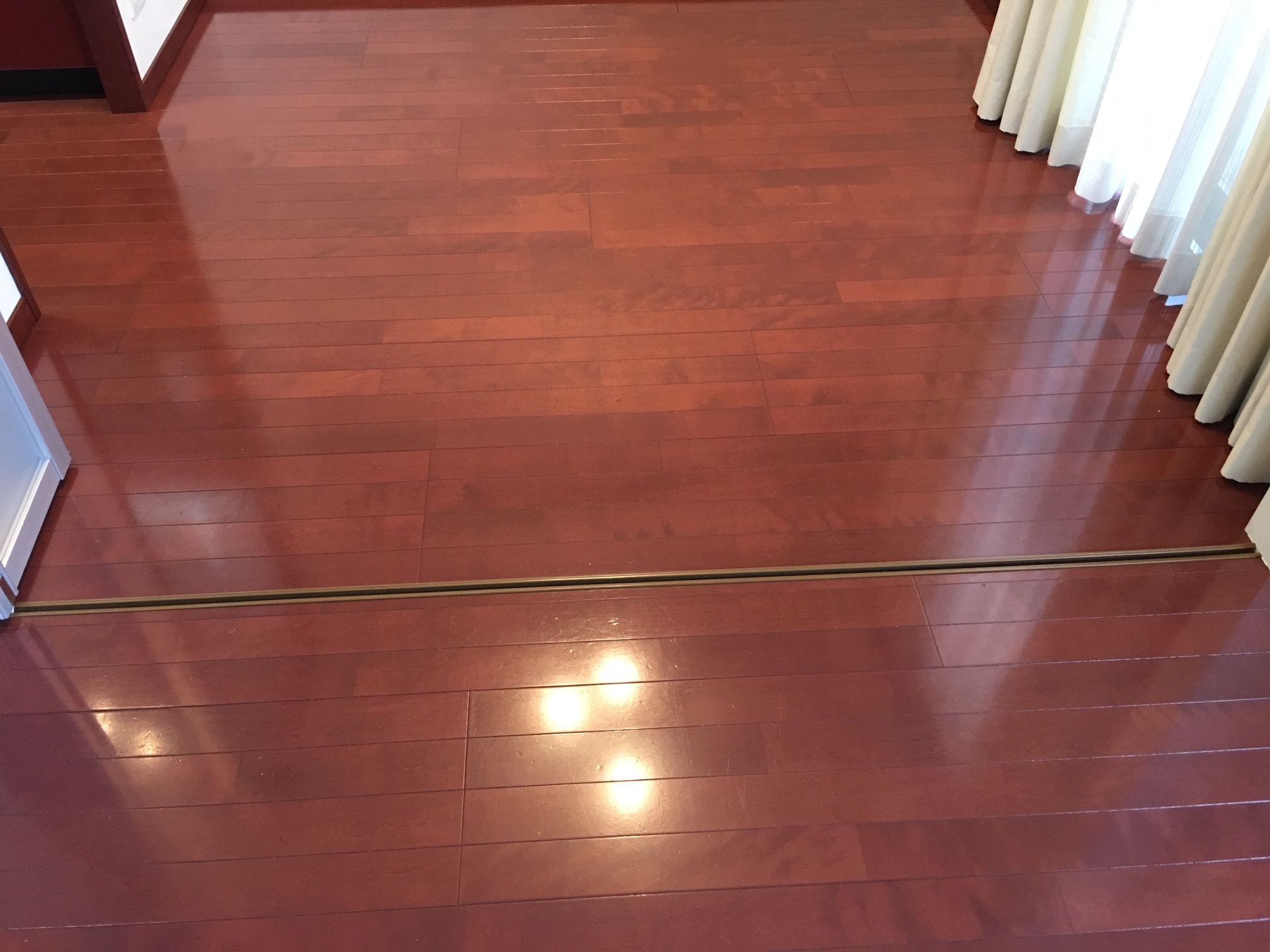 ダイニングレール施工前