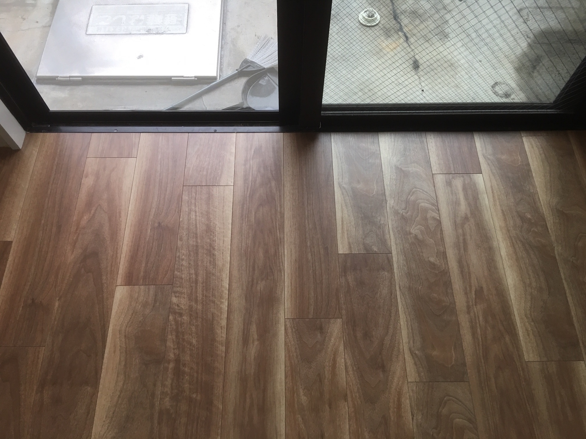 ベランダはき出し施工後1_コピー