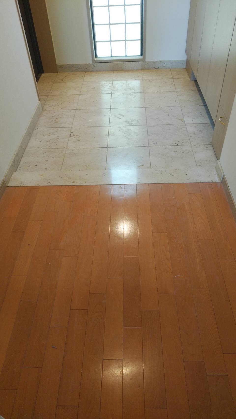 玄関施工前1
