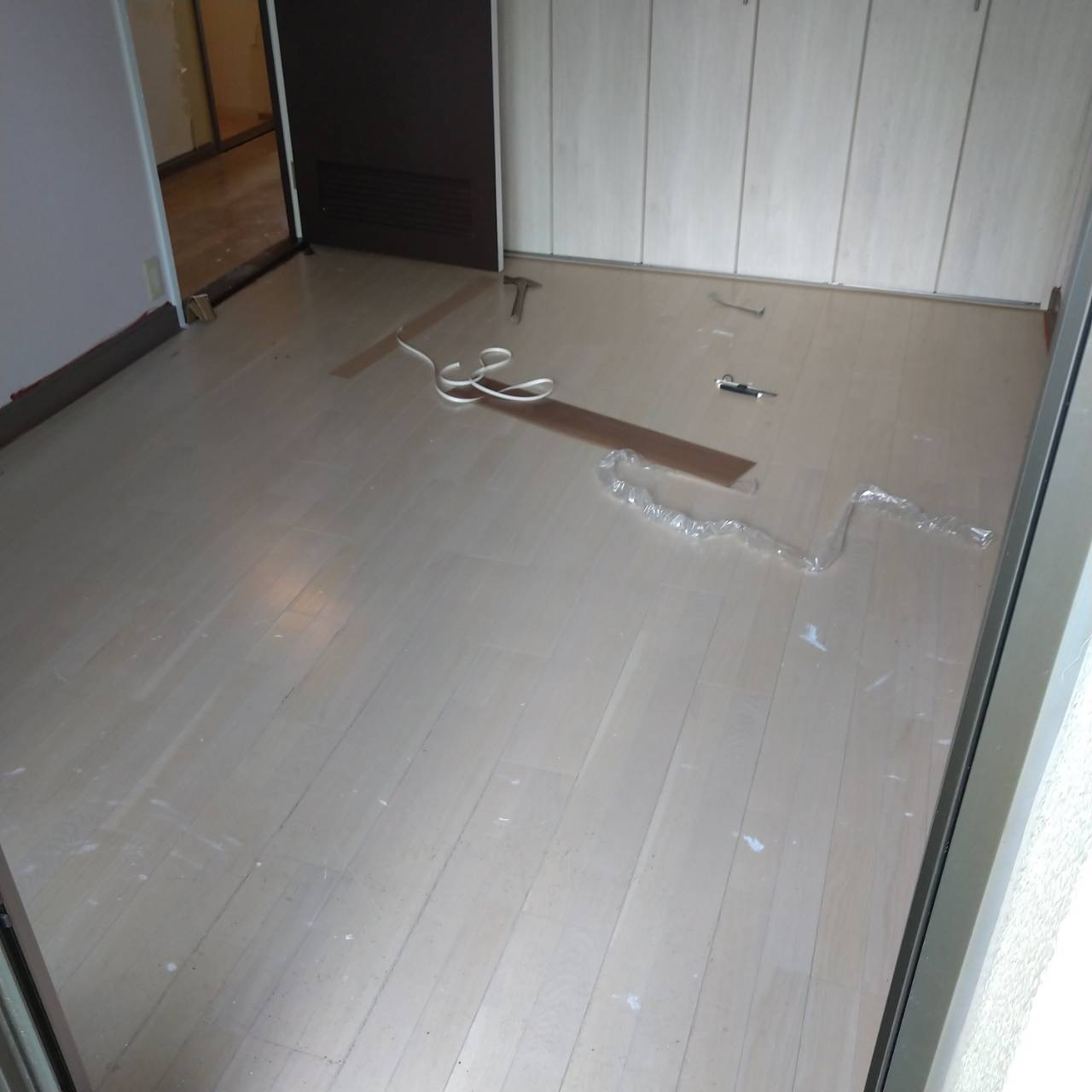 洋室①施工前1