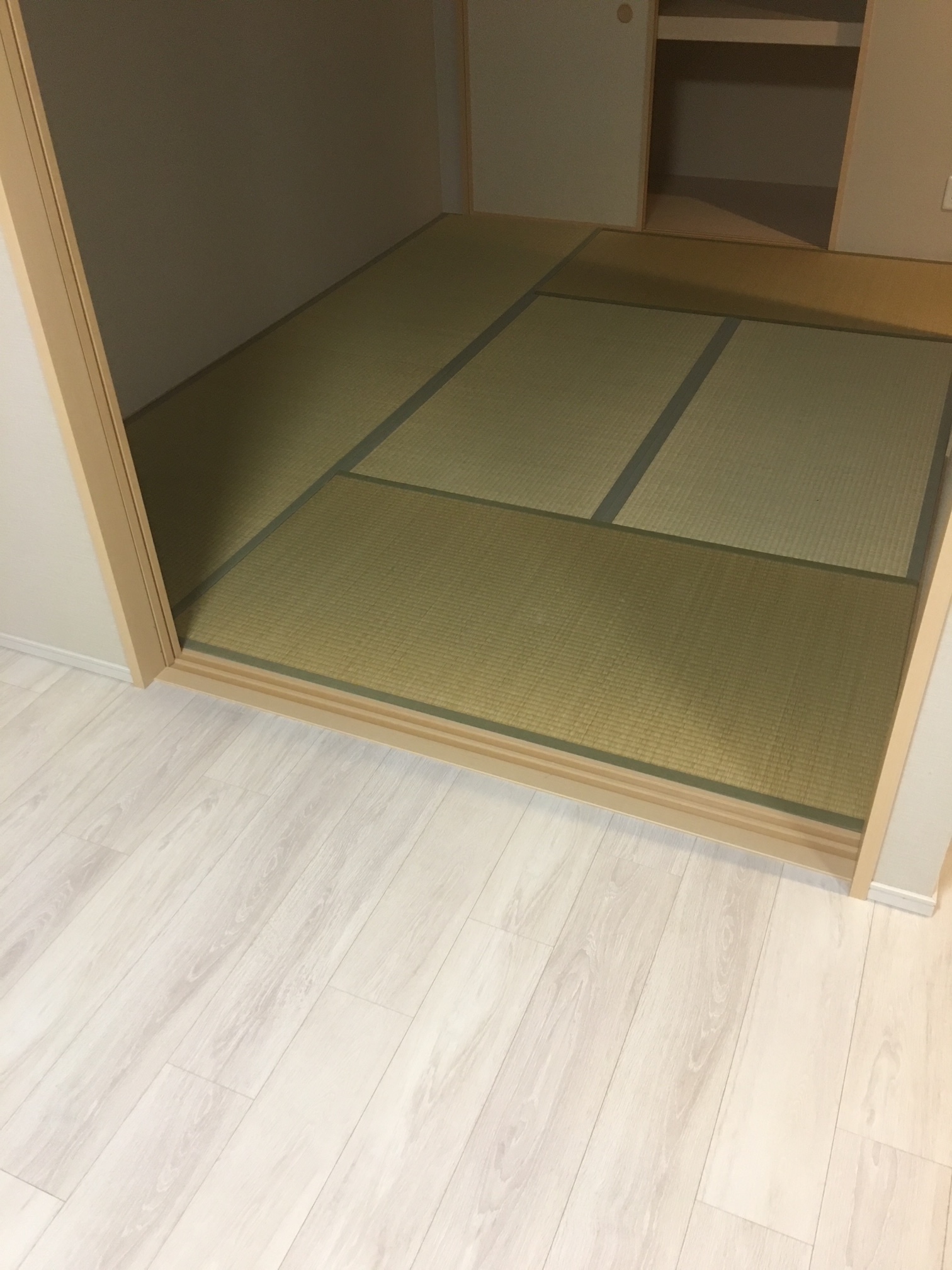 リビング施工前3