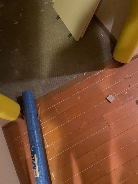 洋室①入り口施工前1