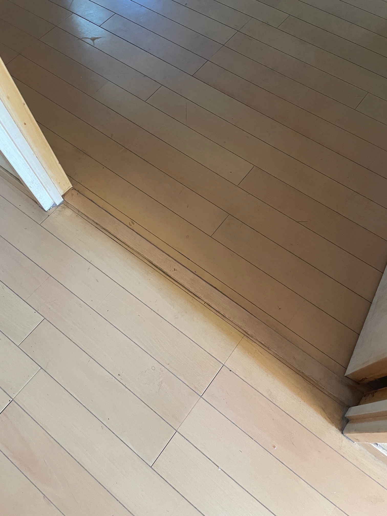 洋室①入口施工前1
