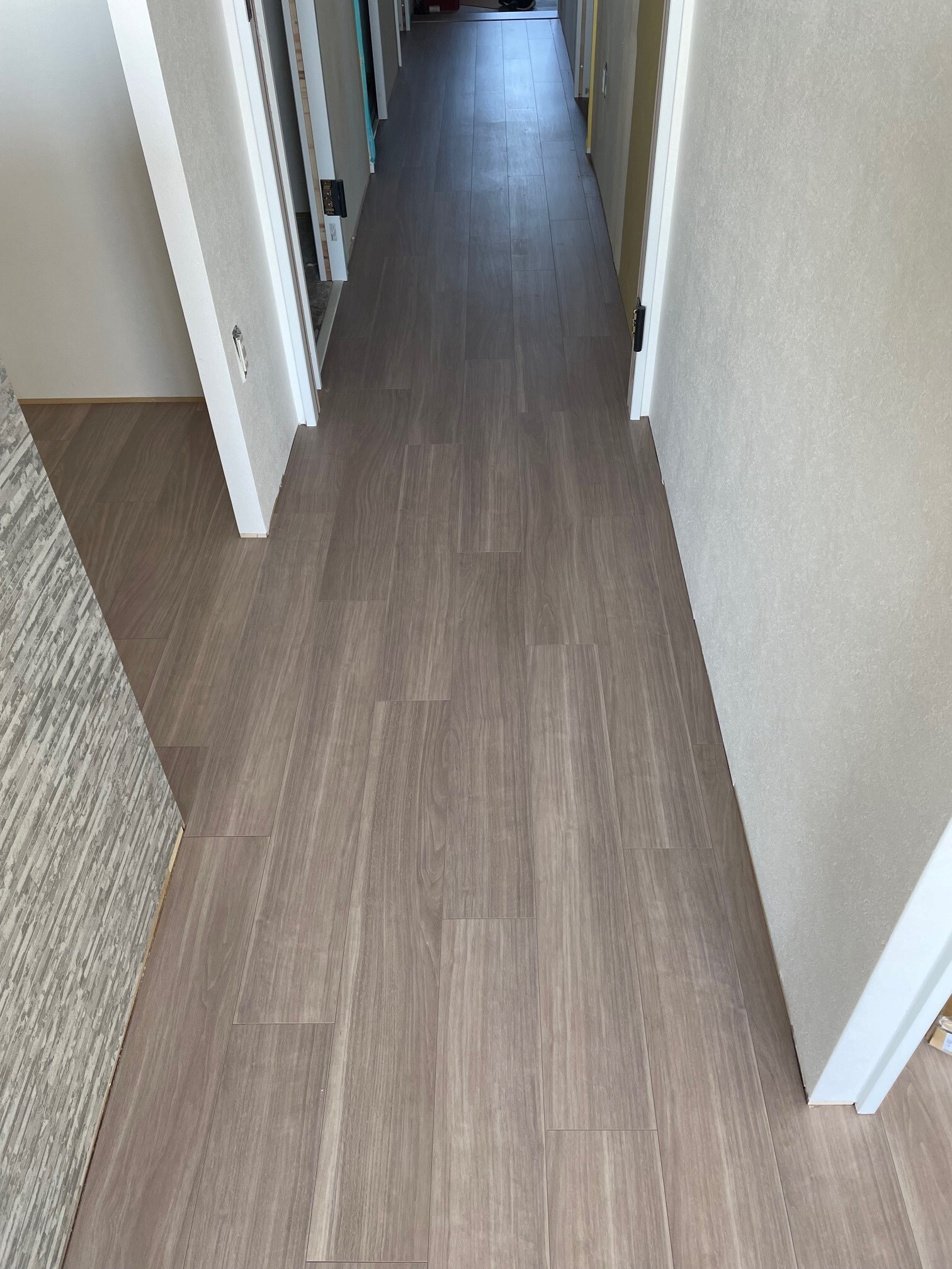 廊下施工後1