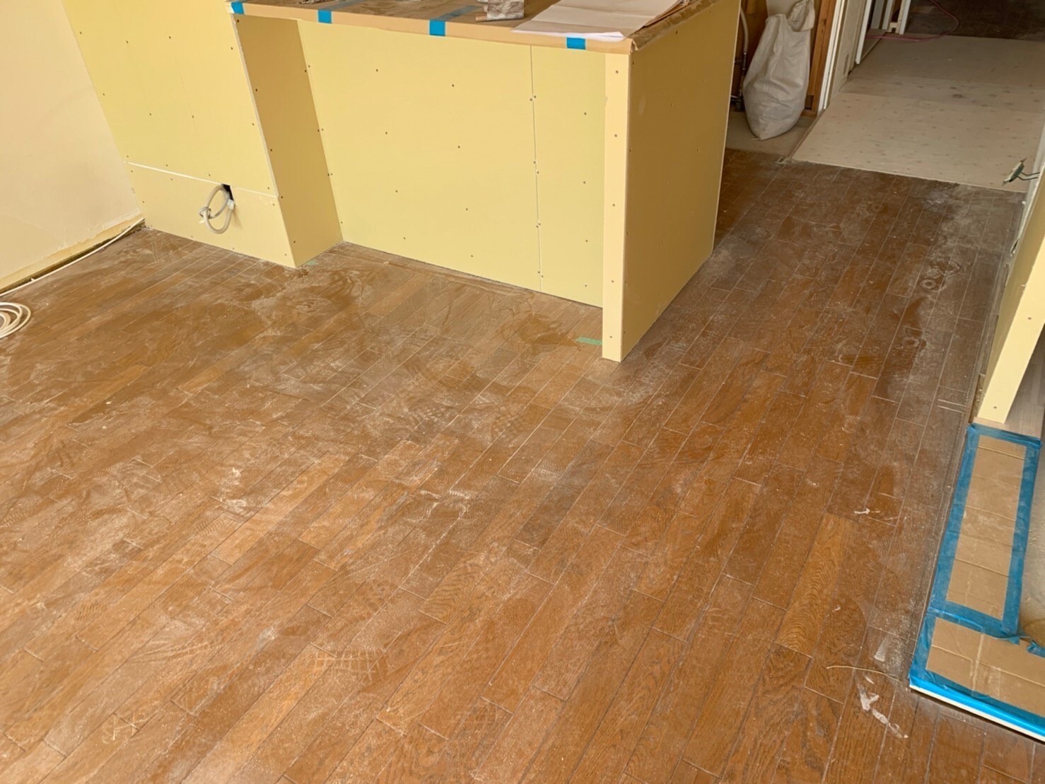 リビング施工前3